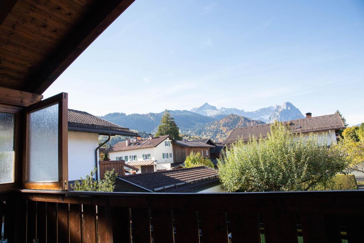 Alpen Chalet Garmisch-Partenkirchen Bagian luar foto